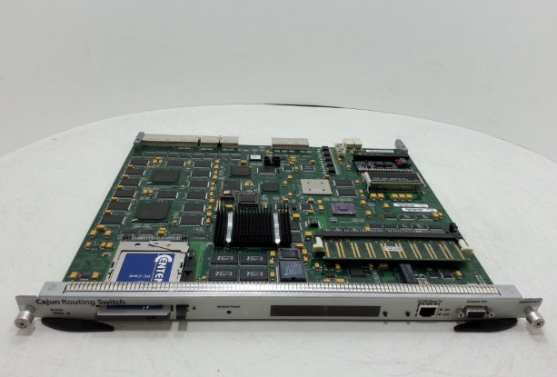 Core equipment for defect detection of photovoltaic modules! 2010-00005 Passed IEC 62716 photovoltaic standard, adapted to automatic sorting system for scratches on silicon wafer surface插图