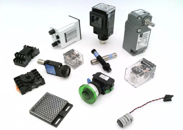 Foxboro 870ITEC-AYFNZ-7 intelligent electrochemical transmitter innovates industrial measurement accuracy and safety缩略图