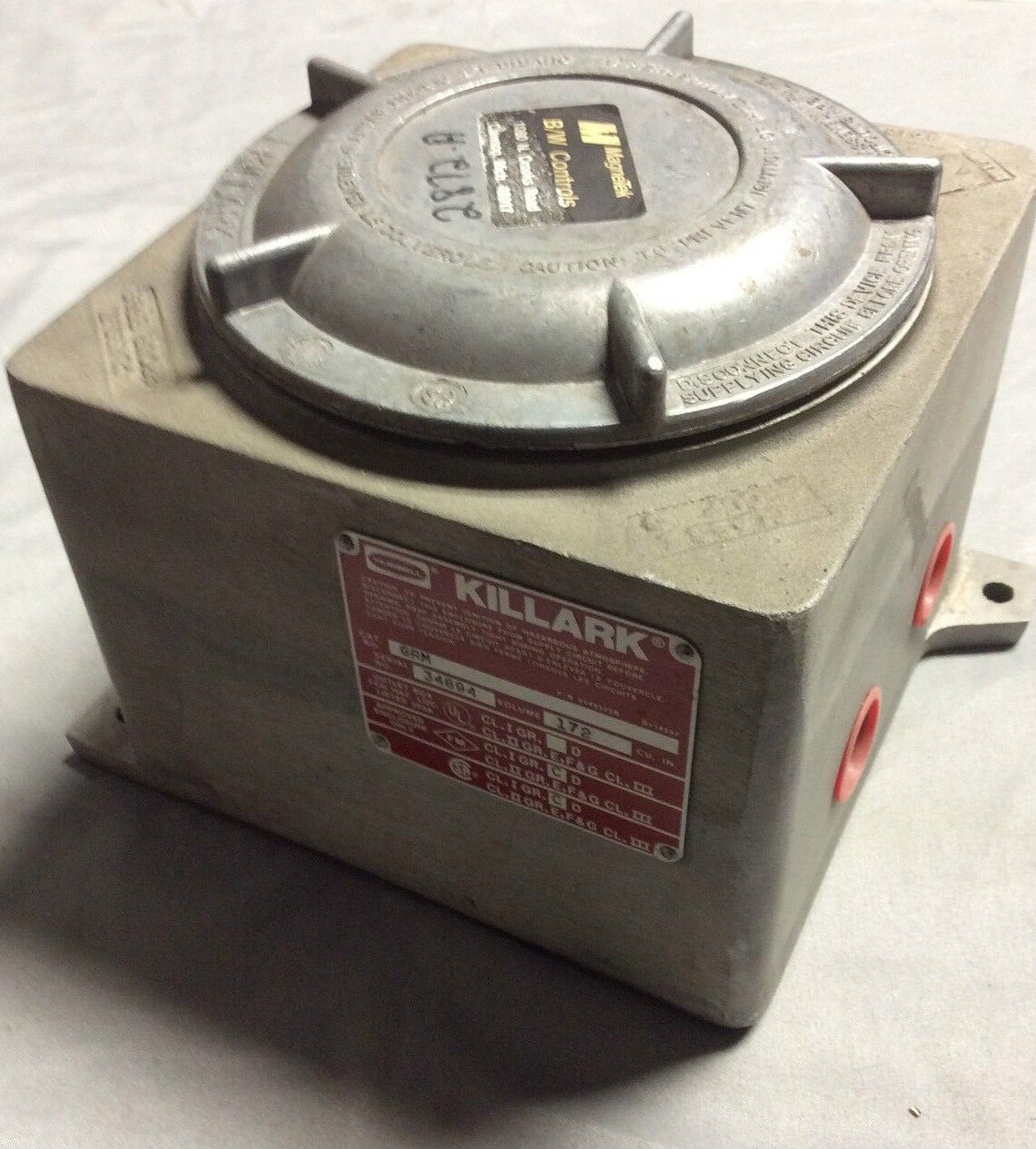 Magnetek Relay 1500-G-L1-57 – Compact Design, Powerful Output插图