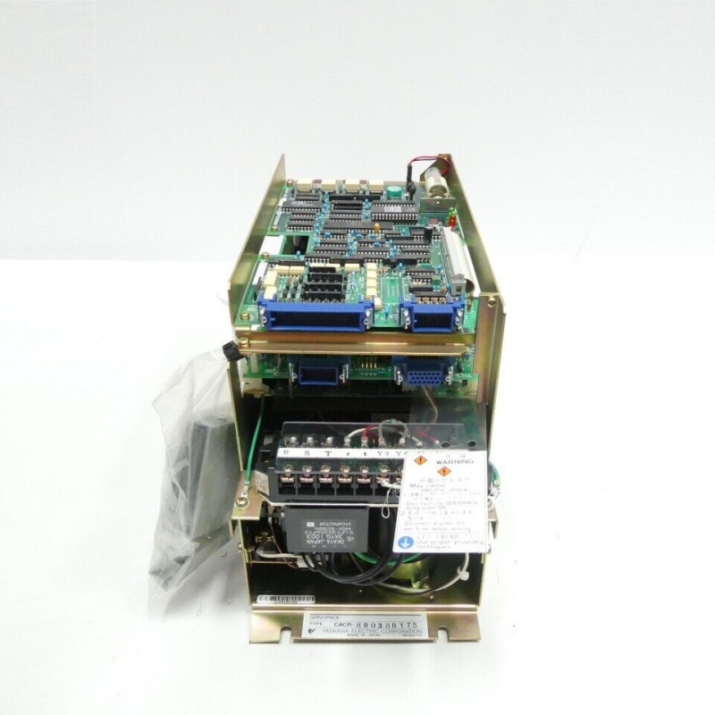 Yaskawa CACR-HR03BBY75 – 300W high-precision servo drive for industrial motion control插图 Yaskawa CACR-HR03BBY75 – 300W high-precision servo drive for industrial motion control插图
